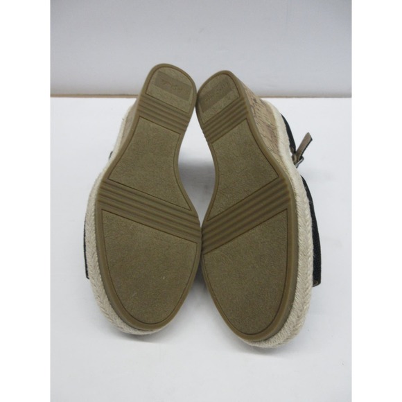 Life Stride Women's Go For It Wedge Sandal in Black, Size 6M (Like new) - Picture 3 of 5